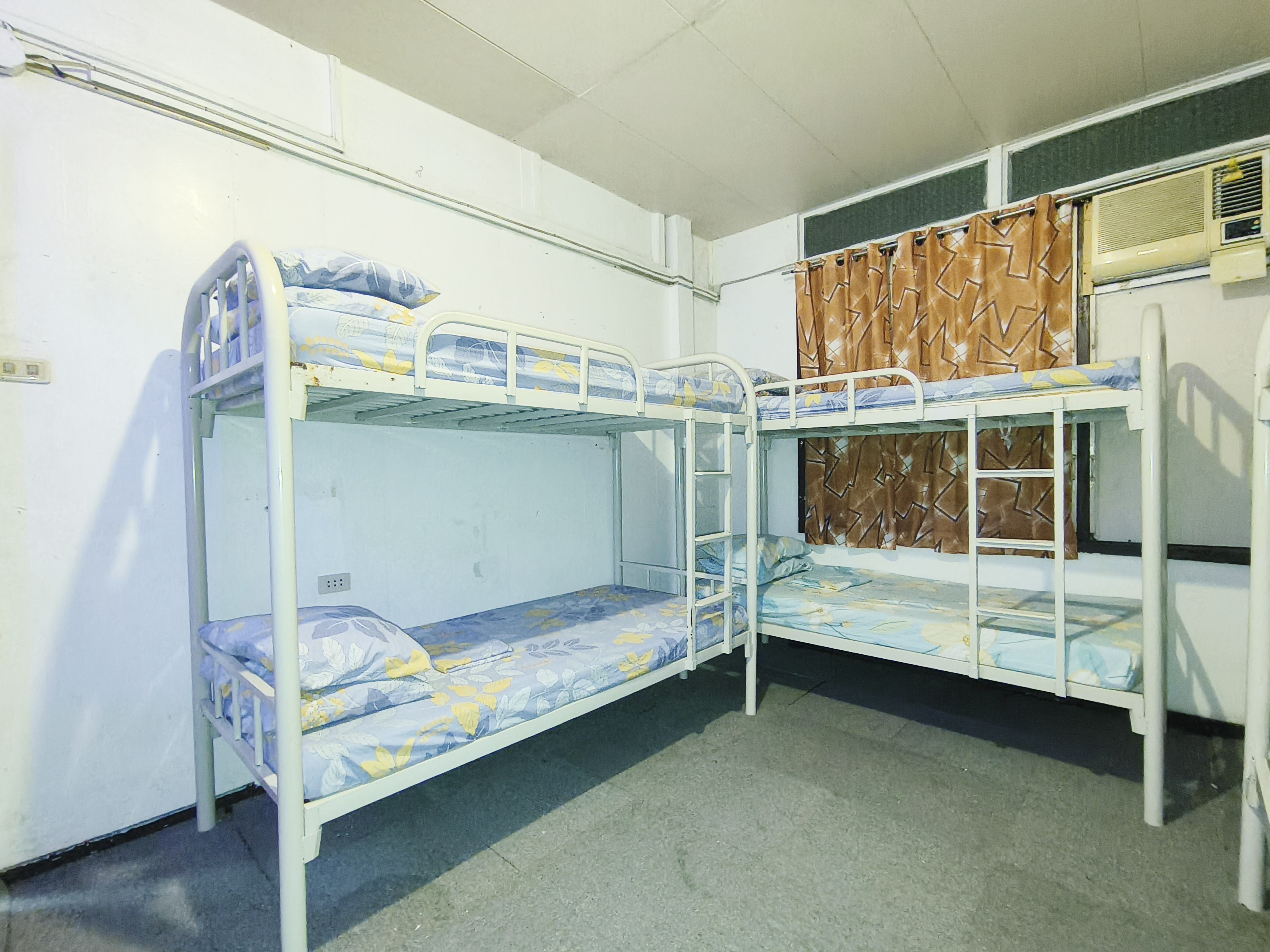 Room Gallery Image