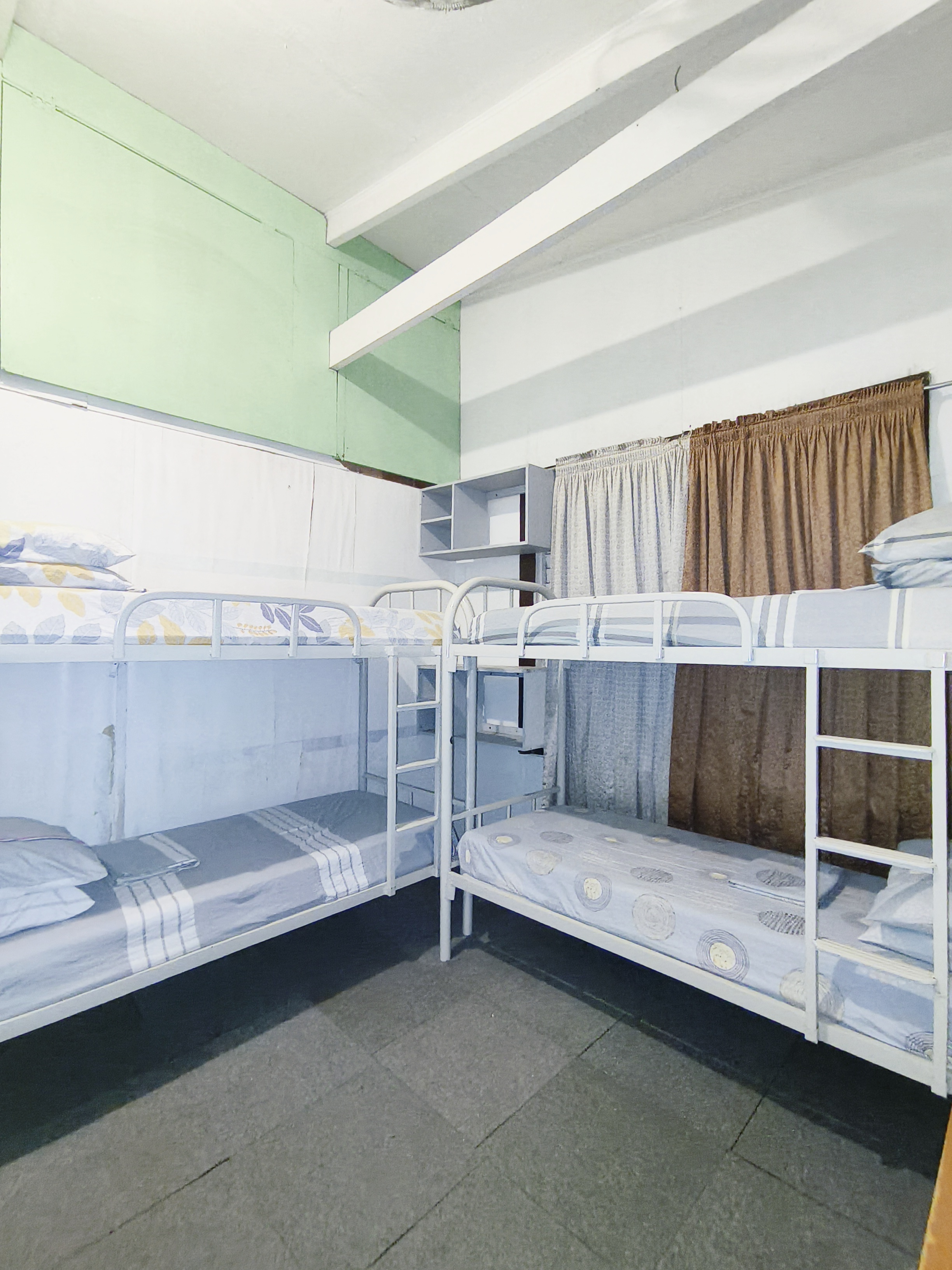 Room Gallery Image